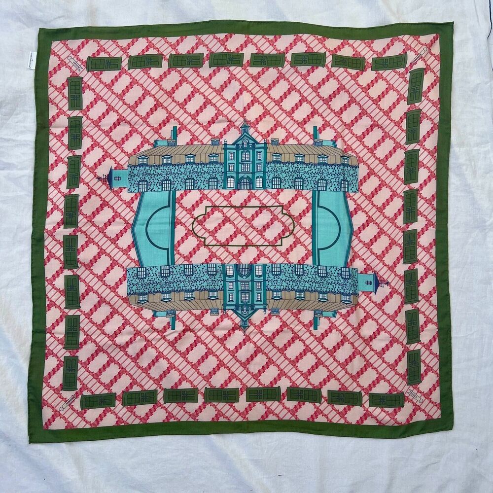 EUC The Clearly Collective 100% Silk Twill Architectural Large Scarf 41”x42”